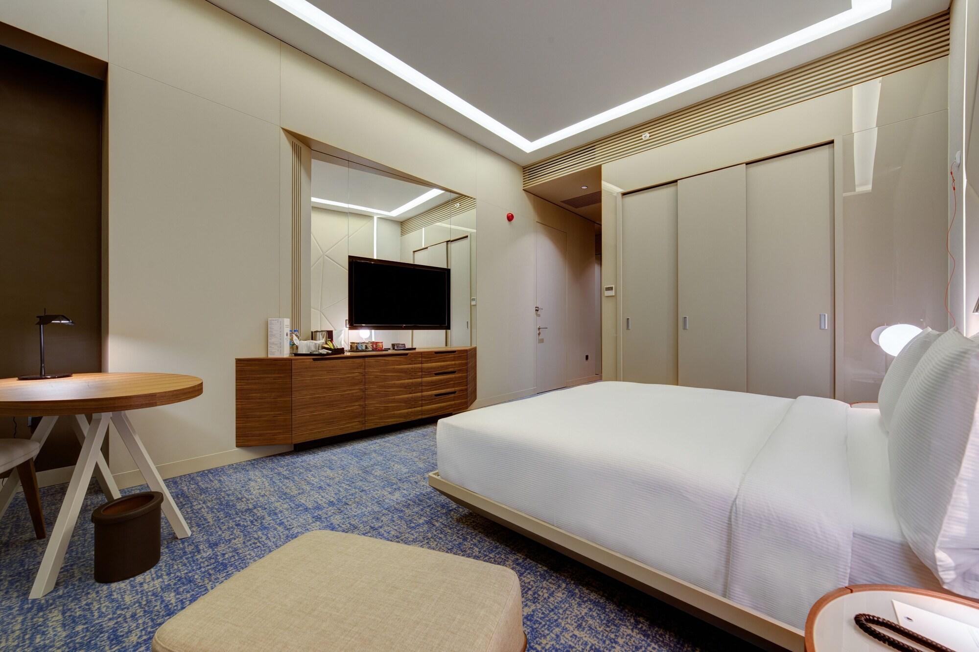 Doubletree By Hilton Adana Hotel Екстериор снимка